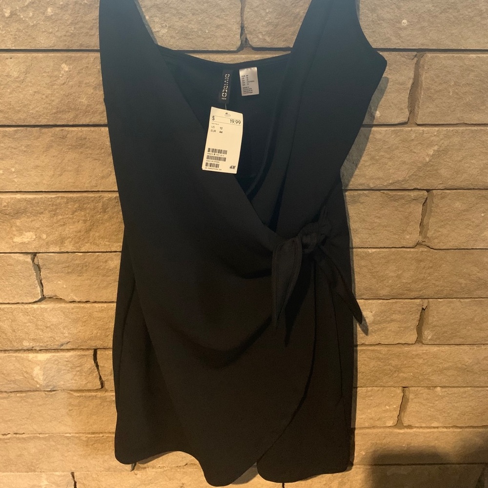 Gorgeous black dress